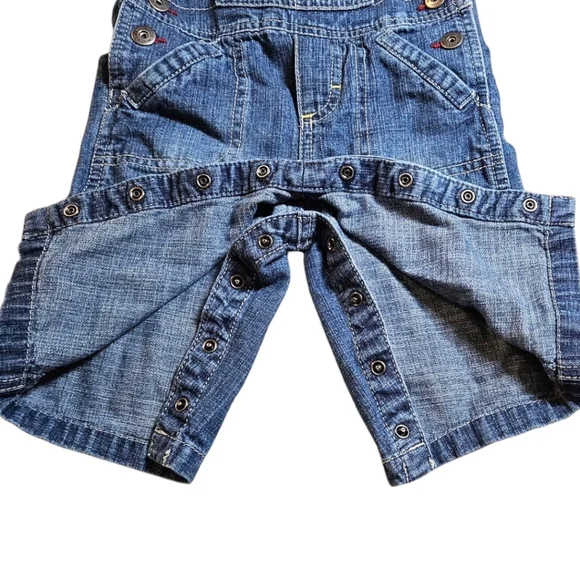 Denim Overalls 100% Cotton Genuine Baby by Oshkosh B'gosh Sz 9 Months Y2K - Picture 3 of 10